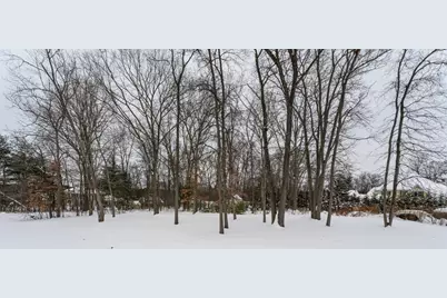 28 Bridle Path Rd, Dracut, MA 01826 - Photo 33