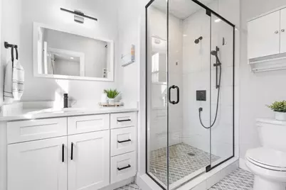 176 W Seventh #2, Boston, MA 02127 - Photo 13