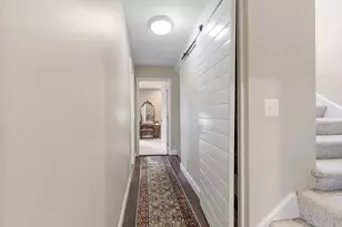 26 Farmland Rd, Lowell, MA 01850 - Photo 21