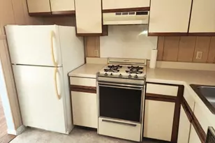 456 Cold Spring Ave, West Springfield, MA 01089 - Photo 5