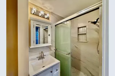 12 Hall Pl #1, Quincy, MA 02169 - Photo 27