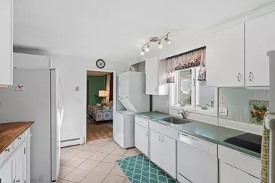 14 Ridgefield Dr, Framingham, MA 01701 - Photo 23