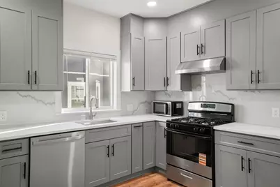 47 Marshall St #1, Medford, MA 02155 - Photo 5