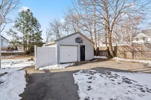 14 Emmet St, Brockton, MA 02302 - Photo 17