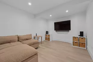 239 Oxford Dr, Barnstable, MA 02635 - Photo 33