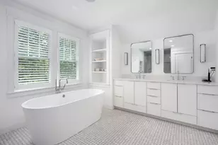 239 Oxford Dr, Barnstable, MA 02635 - Photo 17