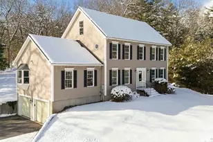 37 Summer Hill Rd, Dracut, MA 01826 - Photo 1