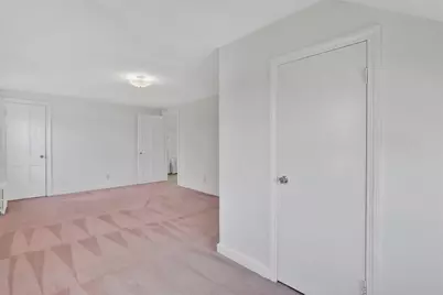231 Dayton St, Springfield, MA 01118 - Photo 19