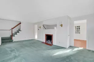 231 Dayton St, Springfield, MA 01118 - Photo 13