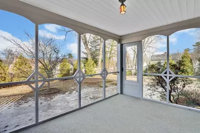 231 Dayton St, Springfield, MA 01118 - Photo 15