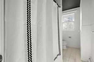 215 Ash St, Waltham, MA 02453 - Photo 7
