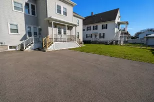 215 Ash St, Waltham, MA 02453 - Photo 15