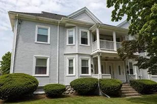 215 Ash St, Waltham, MA 02453 - Photo 1