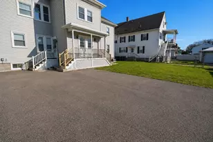 215 Ash St, Waltham, MA 02453 - Photo 15
