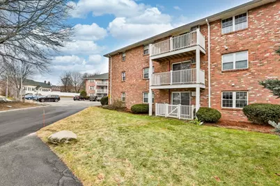 5 Karen Circle #4, Billerica, MA 01821 - Photo 1