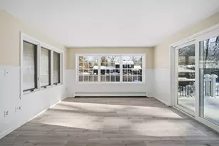 16 Deerfoot Dr, East Longmeadow, MA 01028 - Photo 5