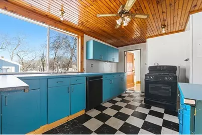 14 Cross St, Weymouth, MA 02189 - Photo 11