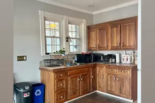 15-17 O'Connor Ave, Holyoke, MA 01040 - Photo 21