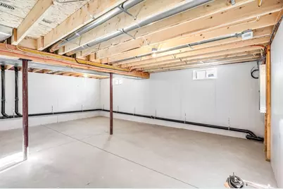 39 Wallace St, Springfield, MA 01119 - Photo 37