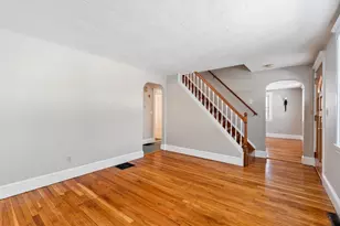 9 Pearl St, Walpole, MA 02081 - Photo 7