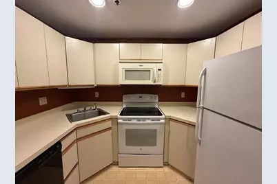 44 Elm #508, Worcester, MA 01609 - Photo 3