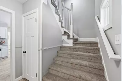 27 Massachusetts Ave, Longmeadow, MA 01106 - Photo 21