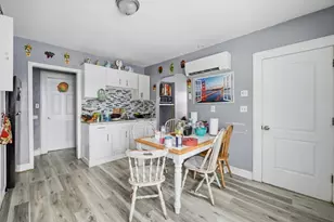 211-213 Chapin Terrace, Springfield, MA 01104 - Photo 11