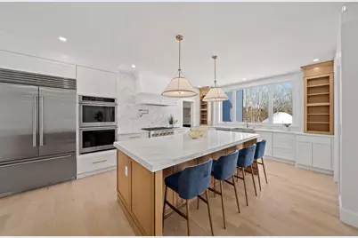 250 Center St, Hanover, MA 02339 - Photo 7