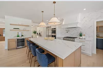 250 Center St, Hanover, MA 02339 - Photo 11