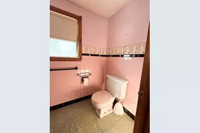 461 Sheridan St, Chicopee, MA 01020 - Photo 21