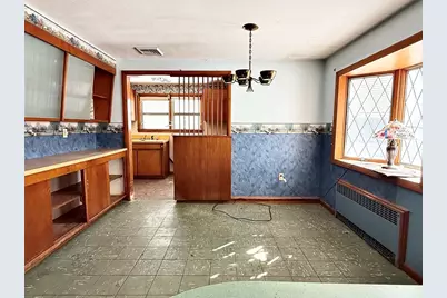 461 Sheridan St, Chicopee, MA 01020 - Photo 7