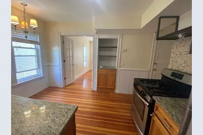 7 Oak Square #2R, Boston, MA 02135 - Photo 3