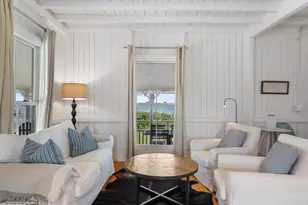 4 Canonicus Ave, Oak Bluffs, MA 02557 - Photo 7