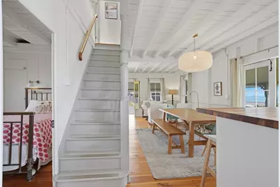 4 Canonicus Ave, Oak Bluffs, MA 02557 - Photo 17