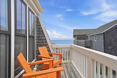 4 Canonicus Ave, Oak Bluffs, MA 02557 - Photo 35