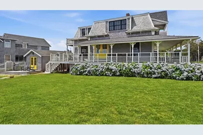 4 Canonicus Ave, Oak Bluffs, MA 02557 - Photo 3
