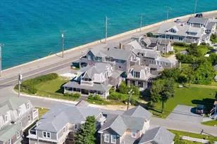 4 Canonicus Ave, Oak Bluffs, MA 02557 - Photo 33