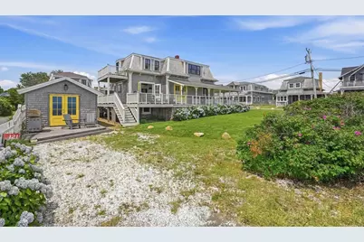 4 Canonicus Ave, Oak Bluffs, MA 02557 - Photo 37