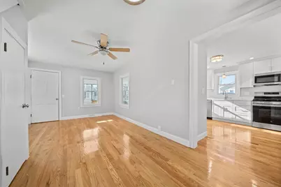 106 Darrow St, Quincy, MA 02169 - Photo 9