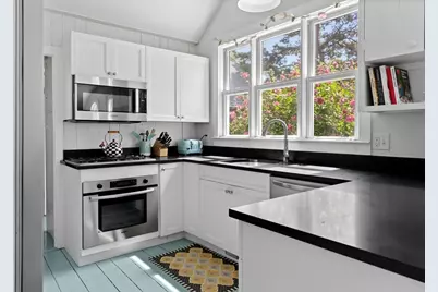 6 Brewster Ave, Oak Bluffs, MA 02557 - Photo 13