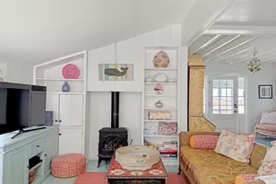 6 Brewster Ave, Oak Bluffs, MA 02557 - Photo 15