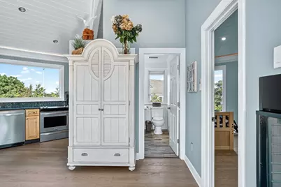 76 Washque Ave, Edgartown, MA 02539 - Photo 25