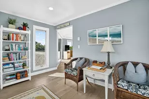 76 Washque Ave, Edgartown, MA 02539 - Photo 13