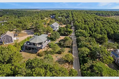 76 Washque Ave, Edgartown, MA 02539 - Photo 41
