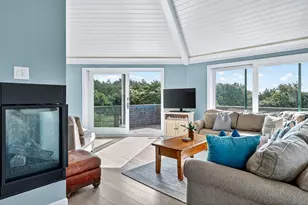 76 Washque Ave, Edgartown, MA 02539 - Photo 27