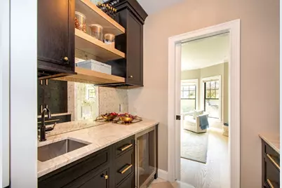 21 Norwell Ave, Norwell, MA 02061 - Photo 3