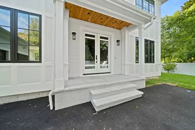 42 Bow Rd, Newton, MA 02459 - Photo 3