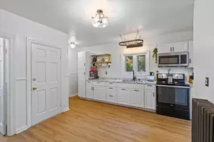 4 Greenwood, Amesbury, MA 01913 - Photo 1