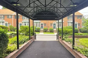 10 Williams St, Watertown, MA 02472 - Photo 3