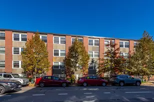 33 Everett St, Cambridge, MA 02138 - Photo 3